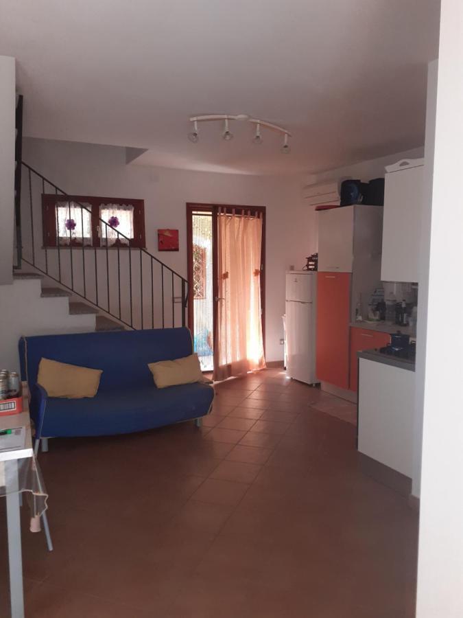 Villa Su Due Livelli Super Accessoriata SantʼAnna Arresi Екстериор снимка