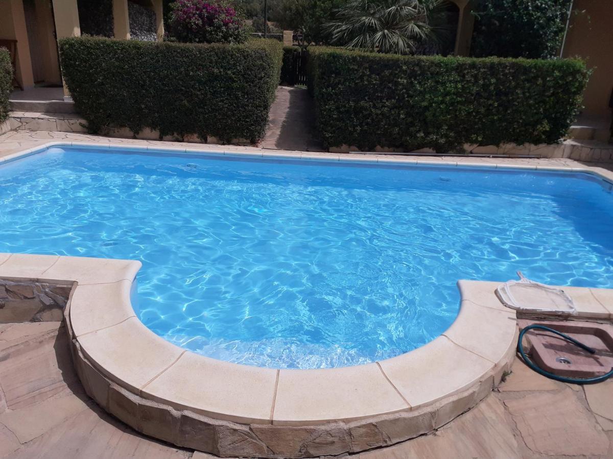 Villa Su Due Livelli Super Accessoriata SantʼAnna Arresi Екстериор снимка