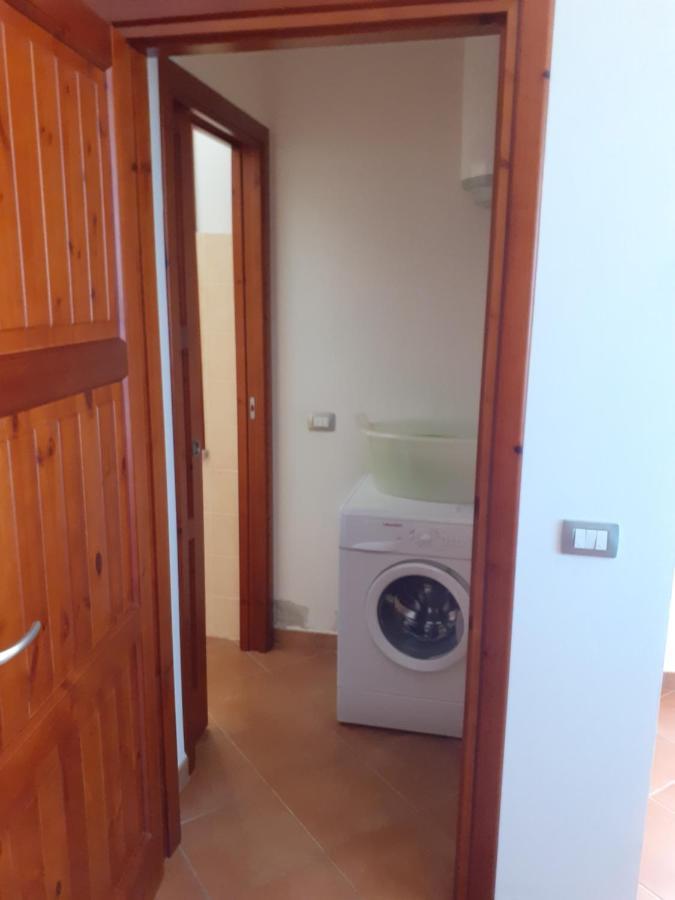 Villa Su Due Livelli Super Accessoriata SantʼAnna Arresi Екстериор снимка