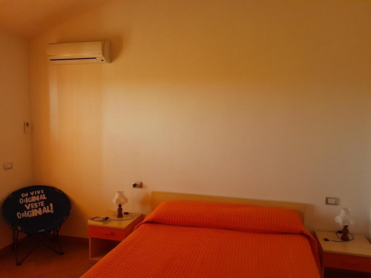 Villa Su Due Livelli Super Accessoriata SantʼAnna Arresi Екстериор снимка