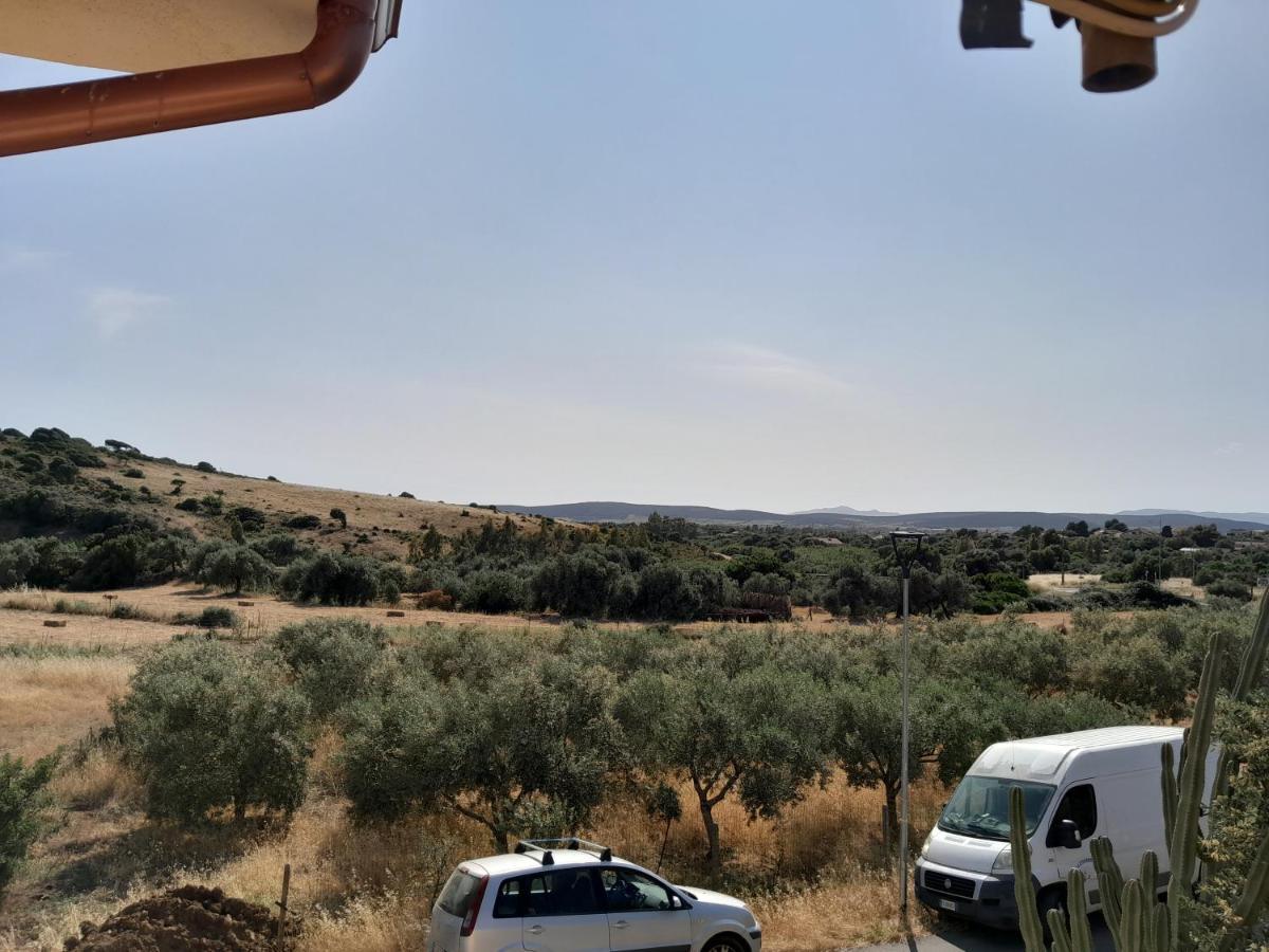 Villa Su Due Livelli Super Accessoriata SantʼAnna Arresi Екстериор снимка